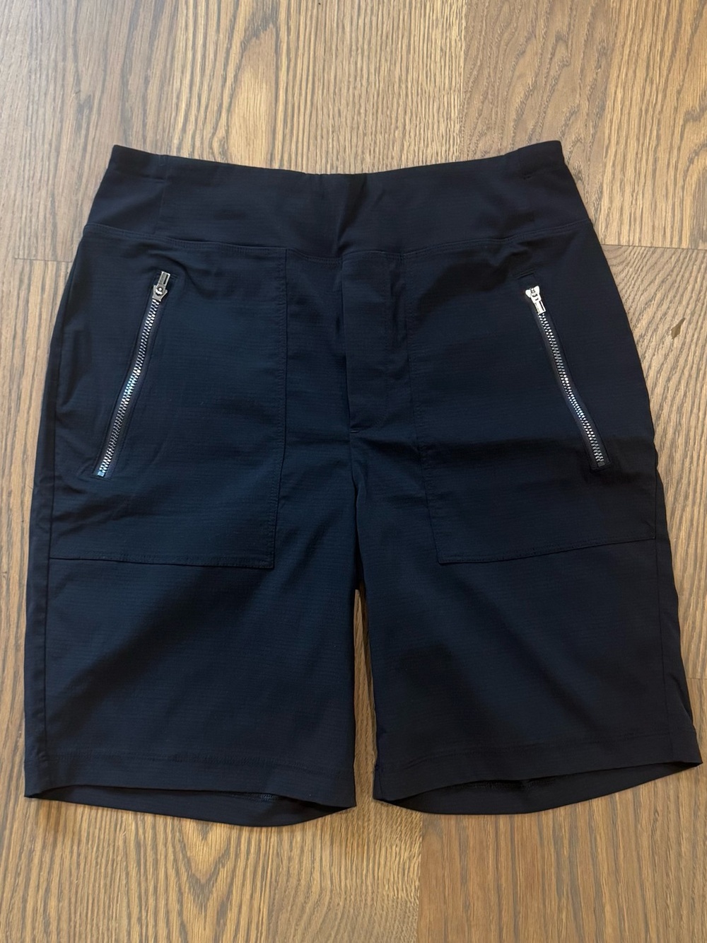 Athleta Trekkie North Bermuda Shorts